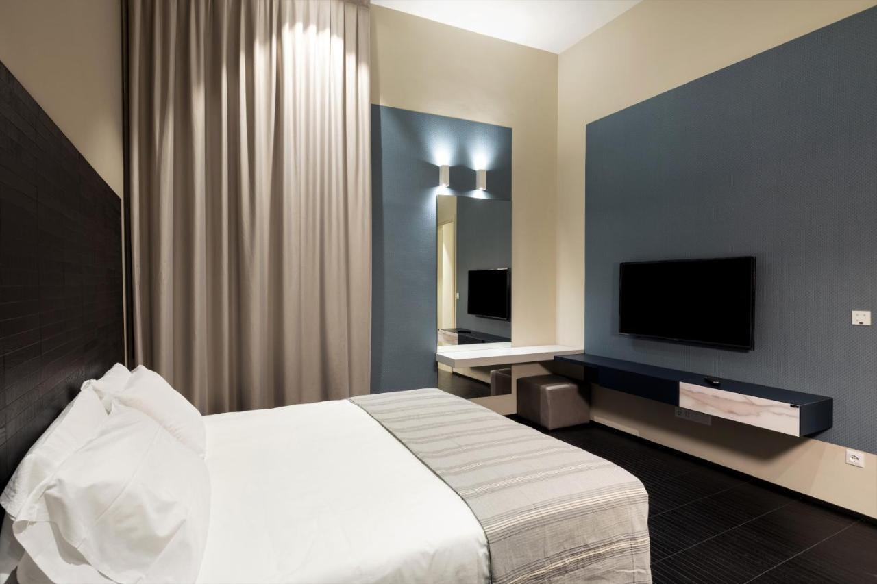 Salina Luxury Suites Parma Ngoại thất bức ảnh